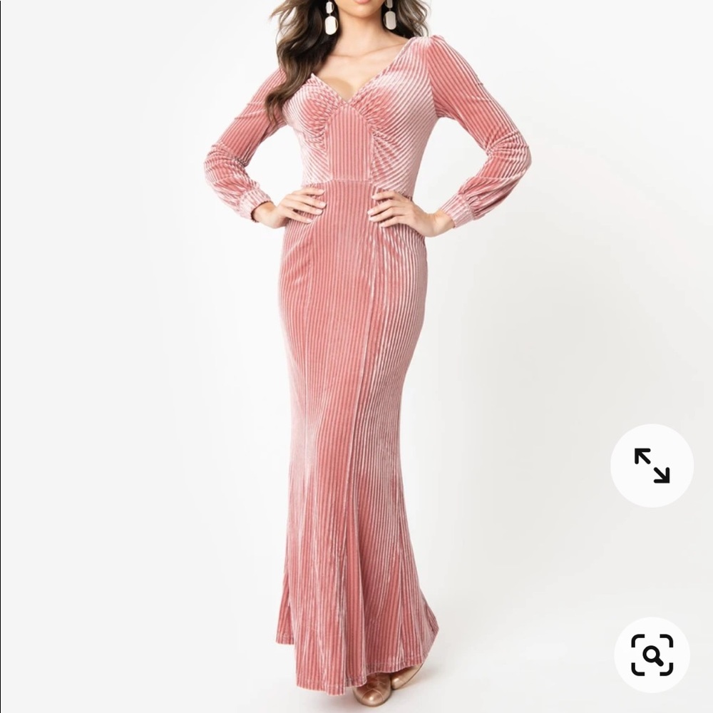 1930s pink velvet gown